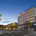 Intercityhotel Shanghai South Xizang Road Near Metro Station