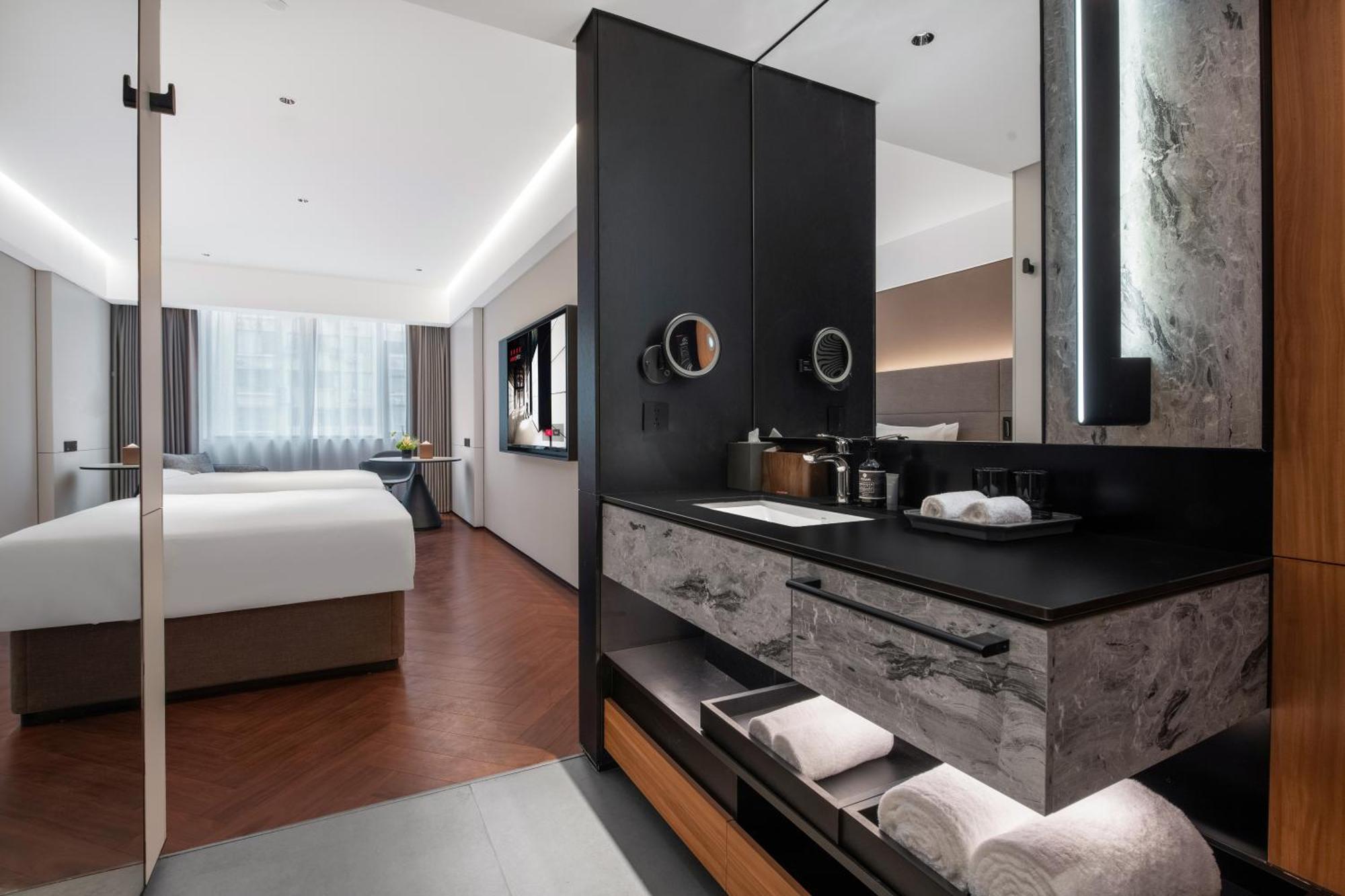 Intercityhotel South Xizang Road Near Metro Station Hotel 4*